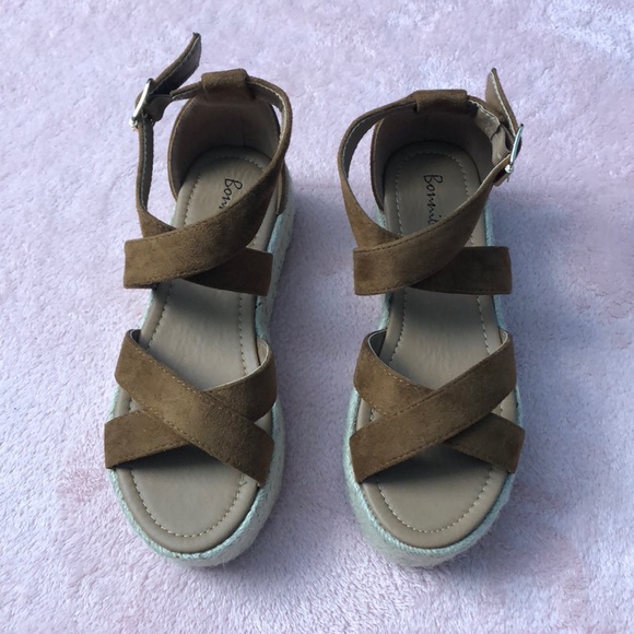 Platform Espadrilles! In box! - Picture 3 of 5